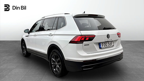 Volkswagen Tiguan Allspace 3 of 12