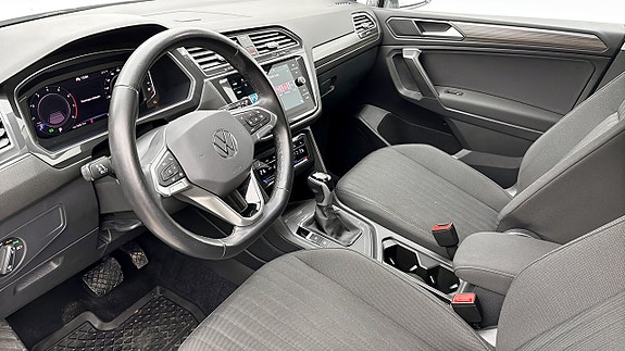 Volkswagen Tiguan Allspace 7 of 12
