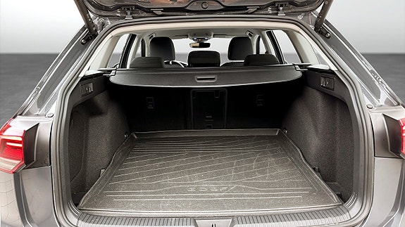 Volkswagen Golf I 12 of 12
