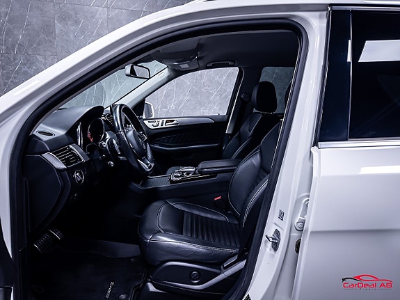 Mercedes-Benz GLE350 d 10 of 30