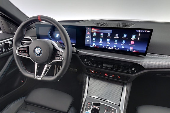 BMW i4 15 of 29