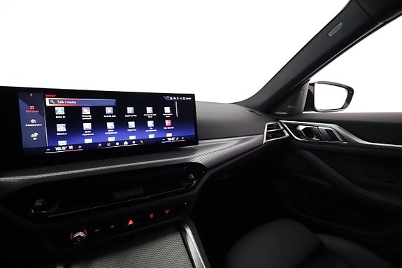 BMW i4 24 of 29