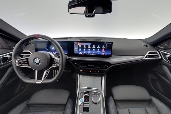 BMW i4 13 of 29