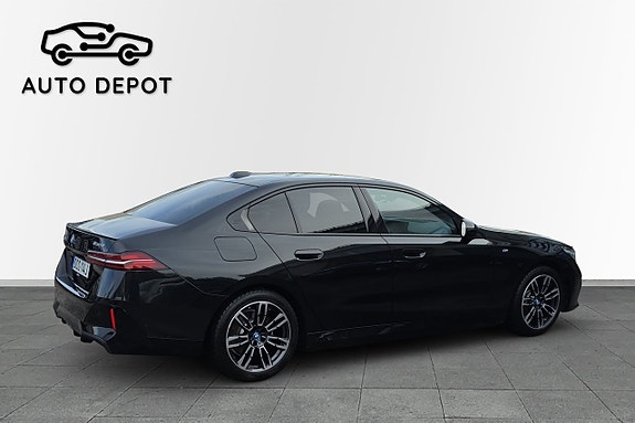 BMW 530e 5 of 10