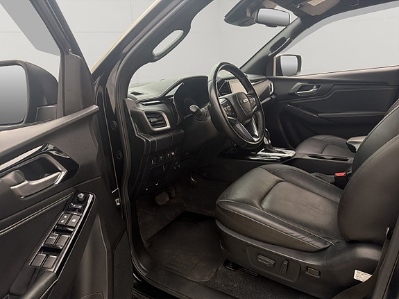 Isuzu D-max 12 of 30