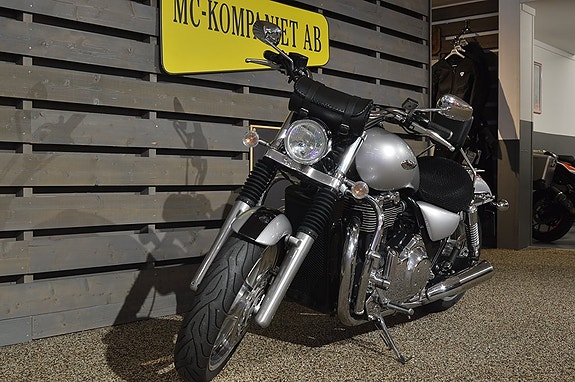 Triumph Thunderbird 5 of 6