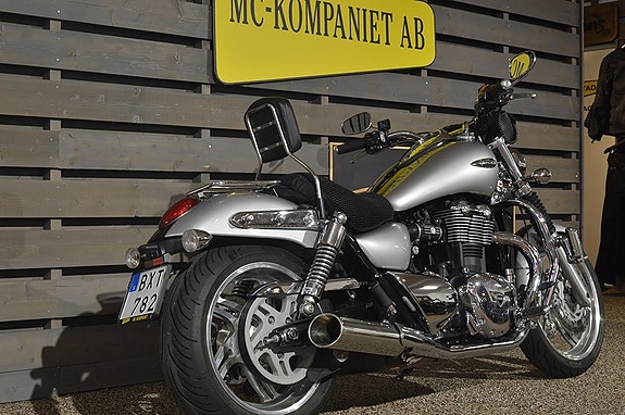 Triumph Thunderbird 3 of 6