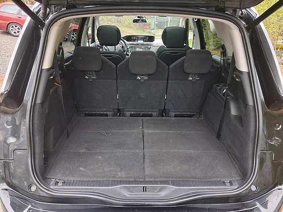 Citroen Grand C4 Picasso 5 of 11