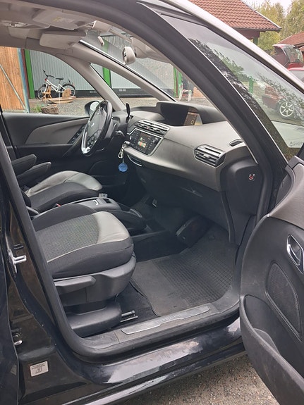 Citroen Grand C4 Picasso 8 of 11