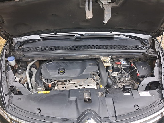 Citroen Grand C4 Picasso 9 of 11