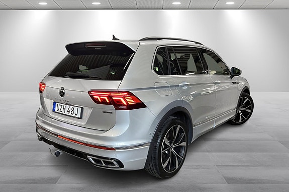Volkswagen Tiguan 3 of 23
