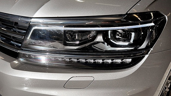 Volkswagen Tiguan 16 of 21
