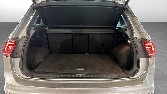 Volkswagen Tiguan 13 of 21