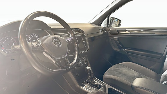 Volkswagen Tiguan 7 of 21