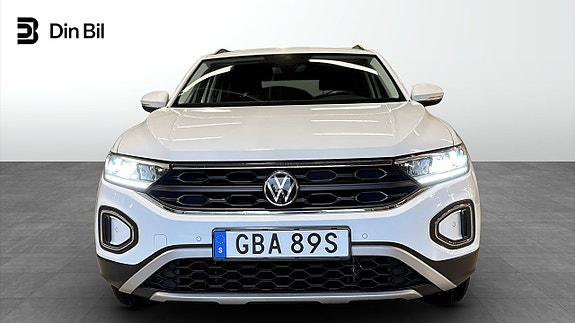 Volkswagen T-Roc 4 of 21