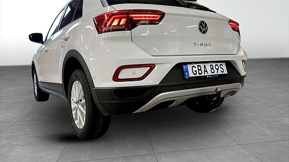 Volkswagen T-Roc 14 of 21