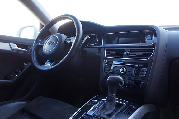 Audi A5 12 of 16