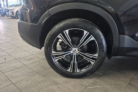Volvo XC40 21 of 22