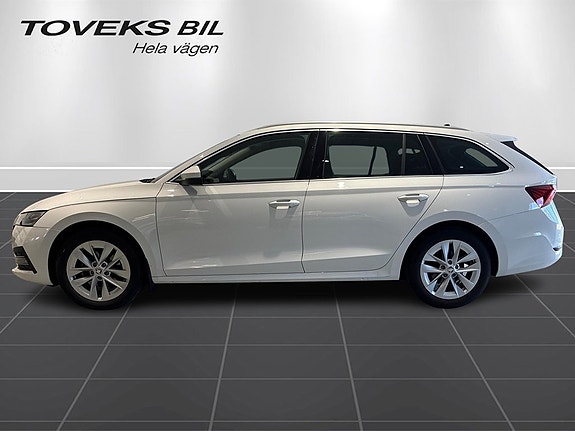 Skoda Octavia 4 of 15