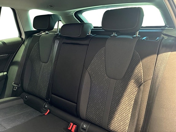Skoda Octavia 11 of 15