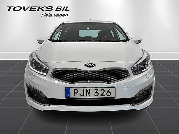Kia Ceed 6 of 23