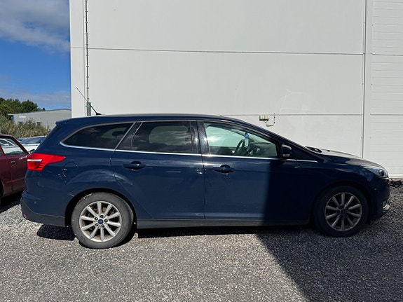 Ford Focus 4 of 15