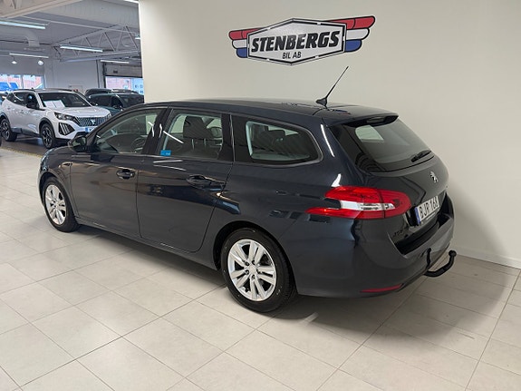 Peugeot 308 SW 4 of 12