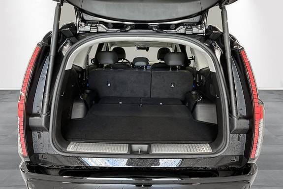 Hyundai Ioniq 9 8 of 16