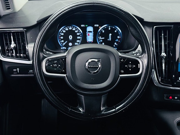 Volvo V90 15 of 18