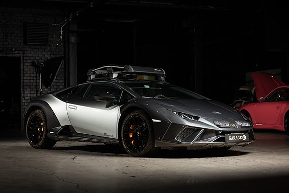 Lamborghini Huracan 9 of 30