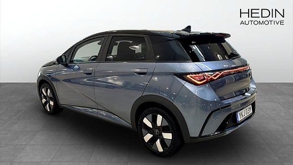 BYD Dolphin 7 of 16