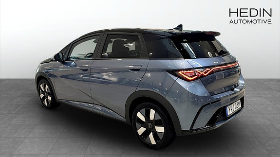 BYD Dolphin 7 of 15