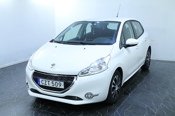 Peugeot 208 13 of 13