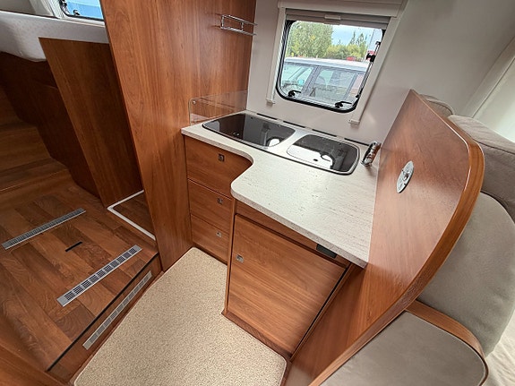 Dethleffs Trend 7057 ALDE + Automat 6 of 8