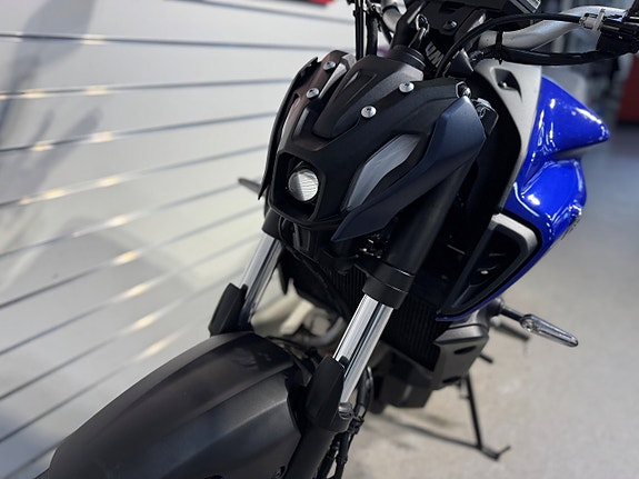 Yamaha MT07 kan skickas 6 of 7