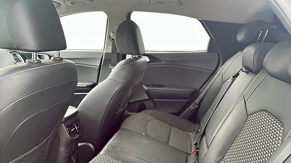 Kia XCeed 9 of 12