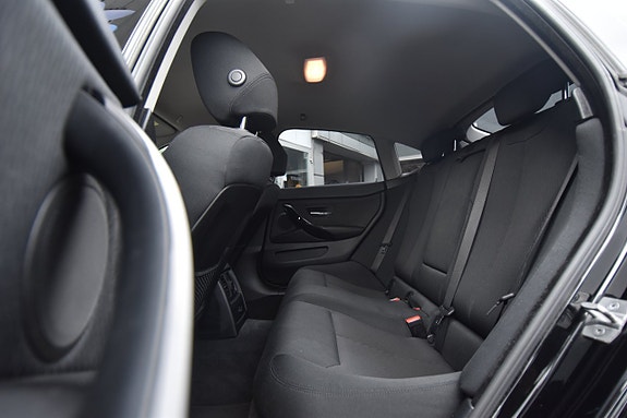 BMW 420d 11 of 24