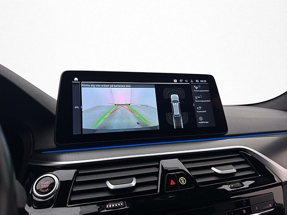 BMW 530e 17 of 30