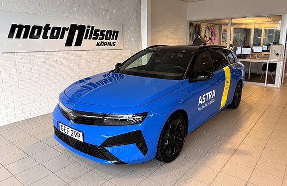 Opel Astra 8 of 16