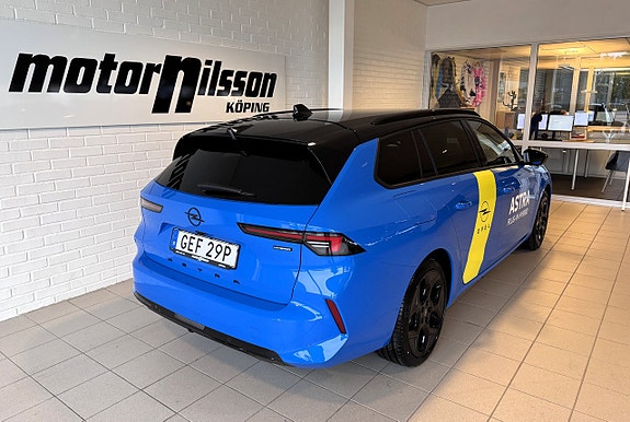 Opel Astra 3 of 16