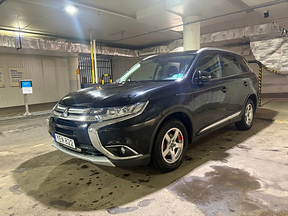 Mitsubishi Outlander 3 of 12