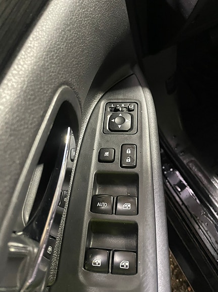 Mitsubishi Outlander 9 of 12