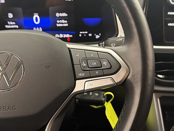 Volkswagen T-Roc 13 of 27