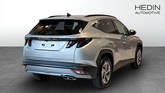 Hyundai Tucson 2 of 12