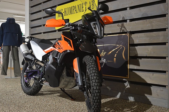 KTM 790 Adventure 2 of 6