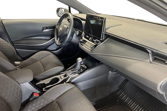 Toyota Corolla 7 of 21