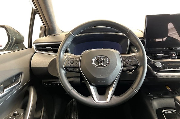 Toyota Corolla 11 of 21