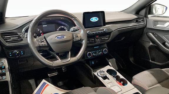Ford Focus 4 of 9
