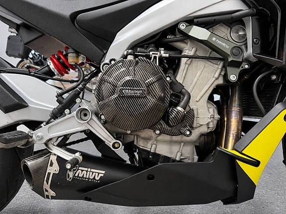 Aprilia TOUNO 660 Quickshifter | Mivv Avgassystem | UpMap T800+ 6 of 7