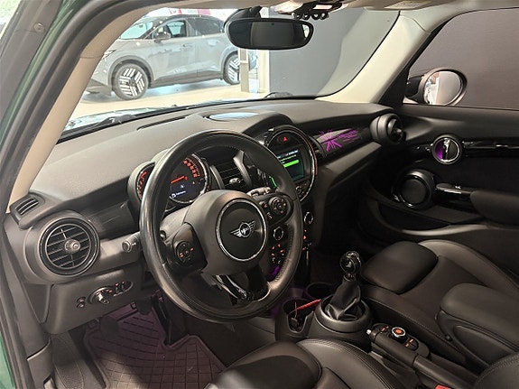 MINI Cooper 5 of 14